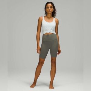 Lululemon Align Short 8"
Grey Sage